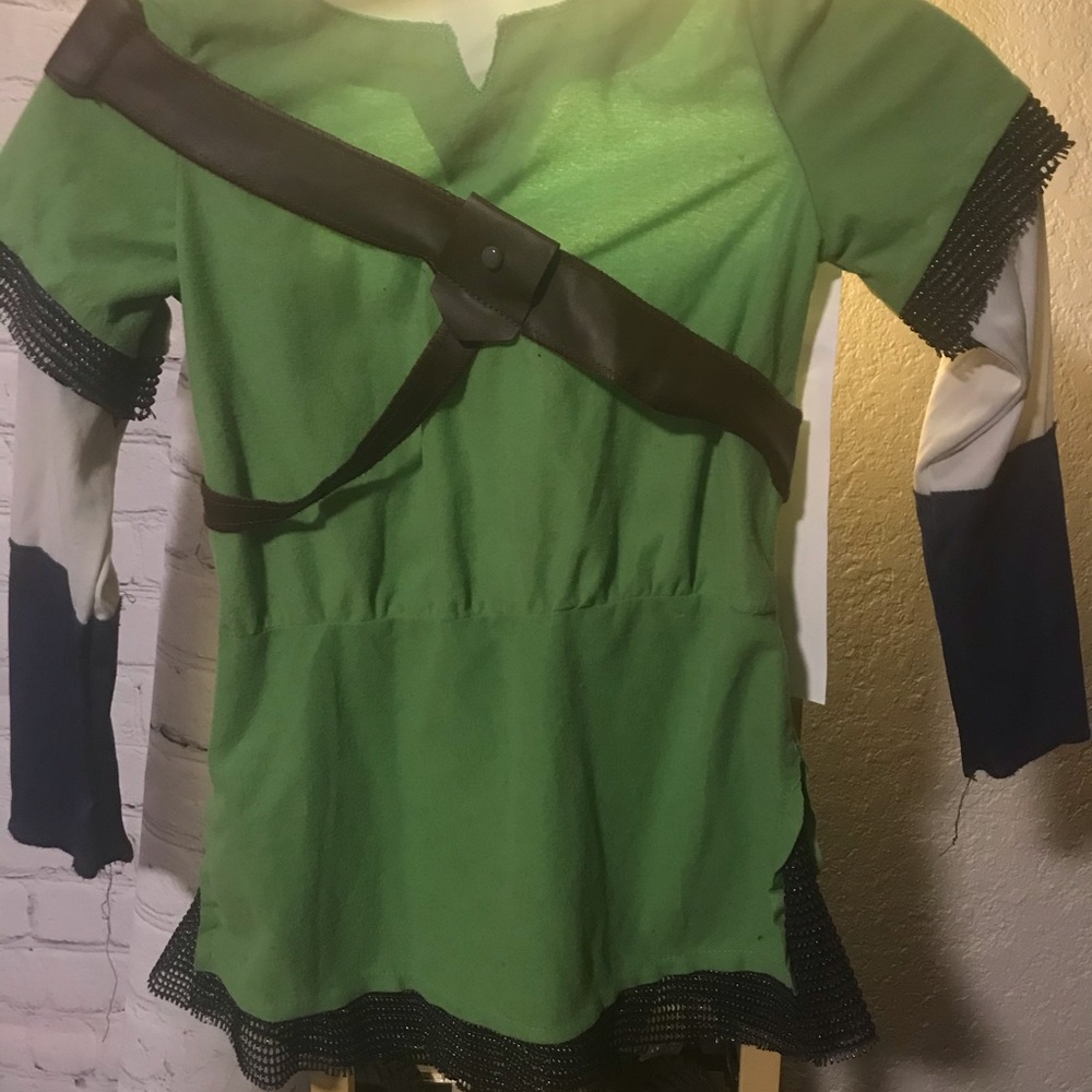 Zelda link costume size 4/5